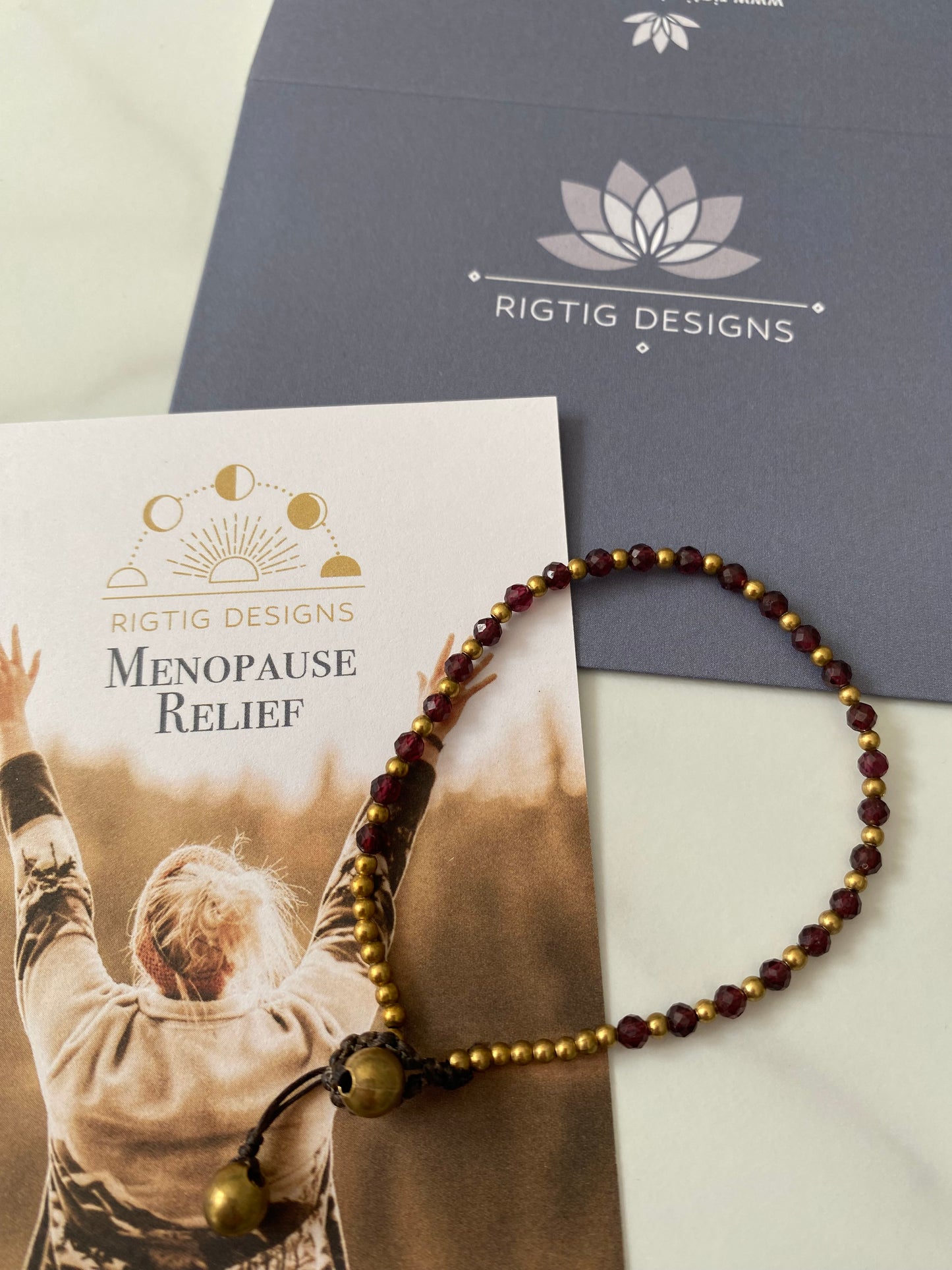 Garnet Menopause Relief Crystal Healing Bracelet for Gut Health