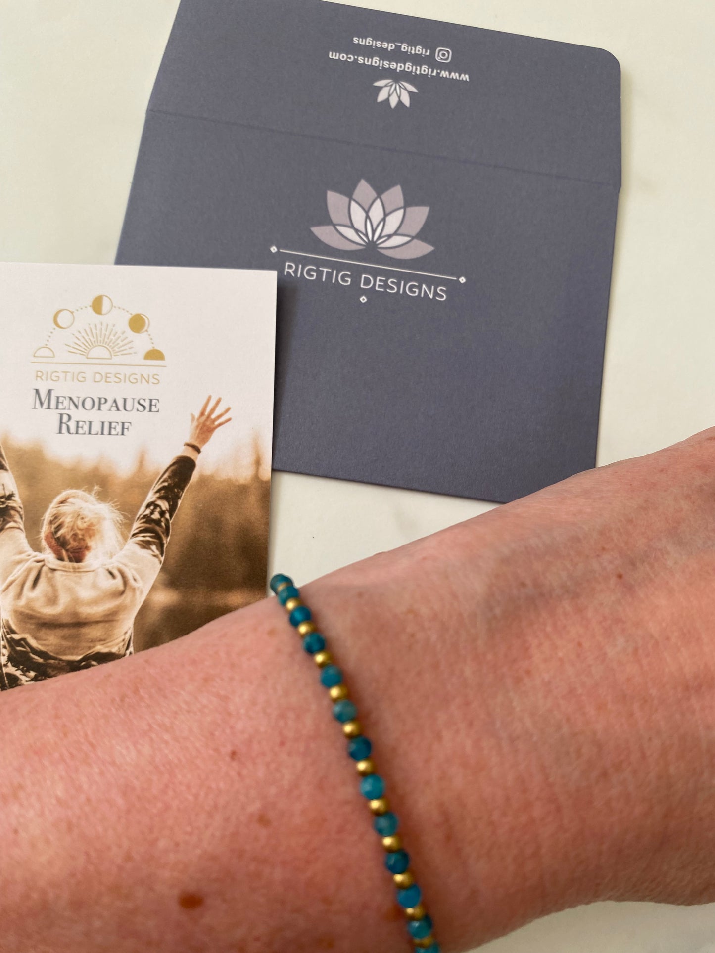 Blue Apatite Menopause Relief Crystal Healing Bracelet for Weight Fluctuations