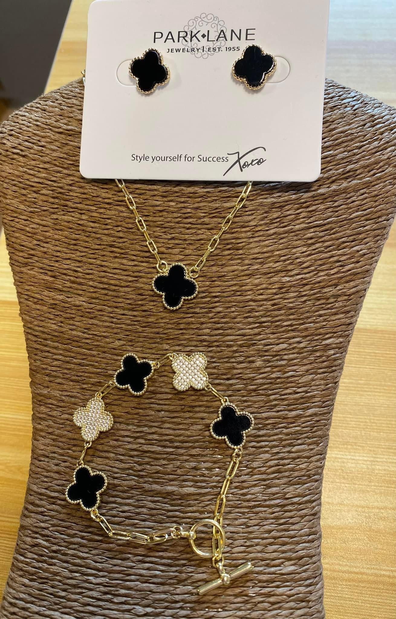 Lana Black/Crystal Gold Quatrefoil Bracelet