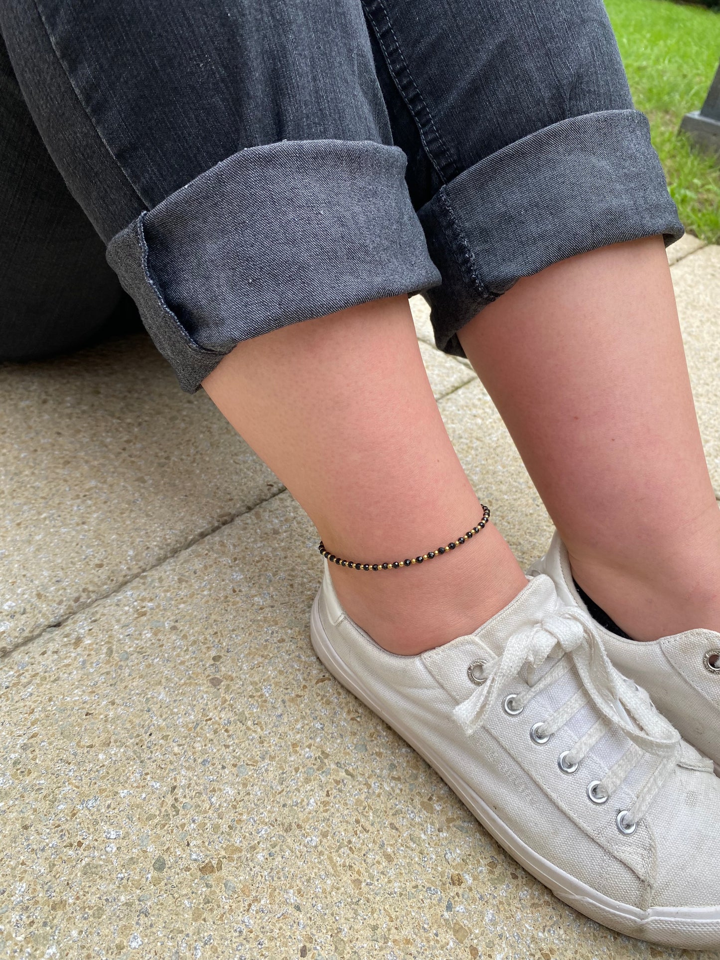 Black Spinel Crystal Healing Anklet for Inspiration
