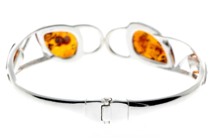 Hinged Bangle in Sterling Silver with Cognac Baltic Amber