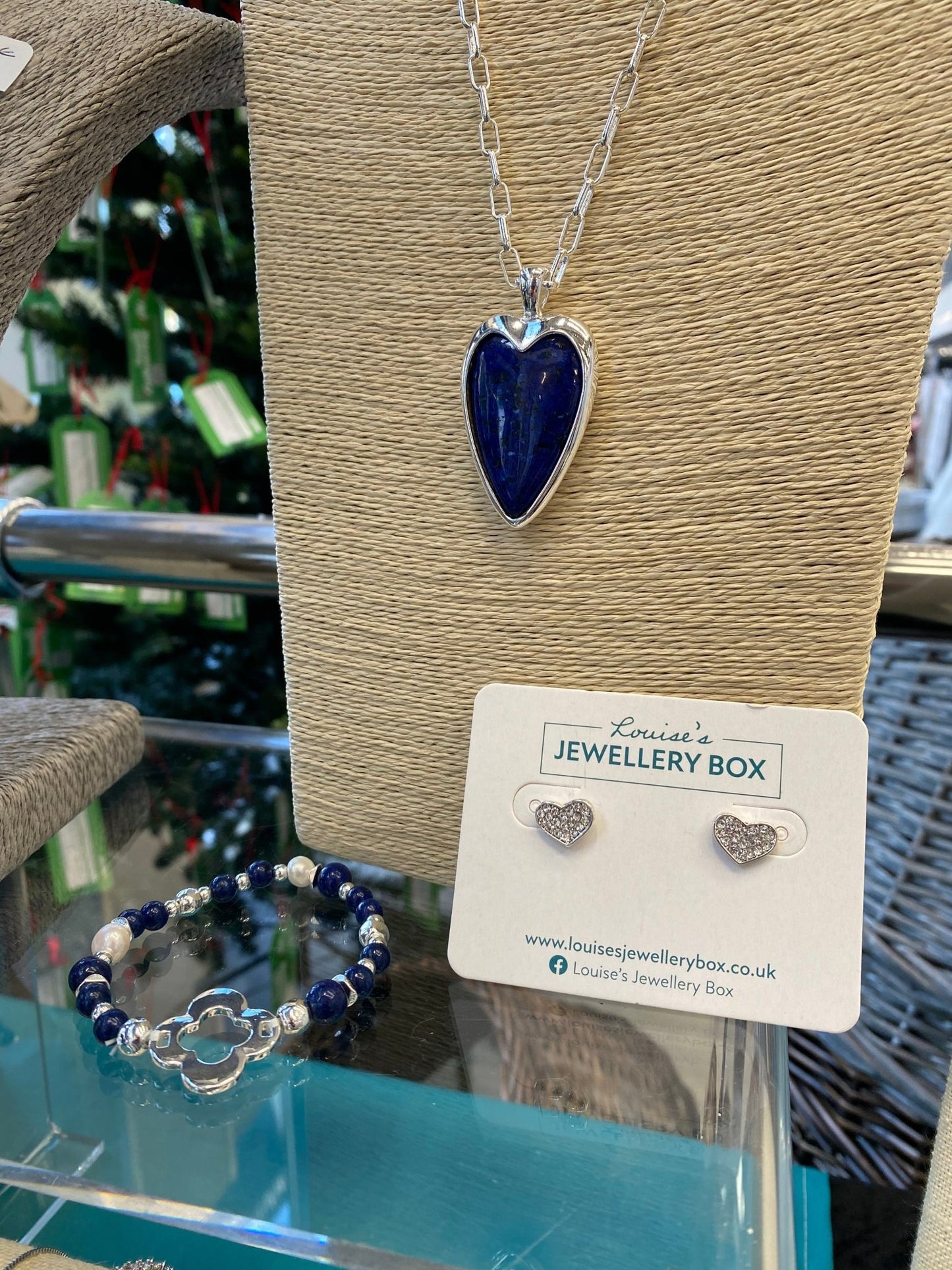 Blue Lapis and Silver Stretch Flower Bracelet - Louise's Jewellery Box