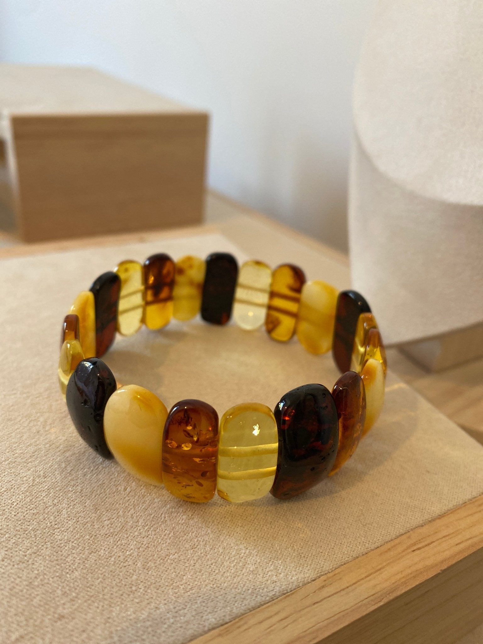 Mixed Baltic Amber Oval Stretch Bracelet - Louise's Jewellery Box