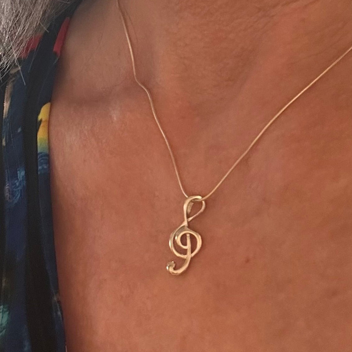 Sterling Silver Treble Clef Pendant - Louise's Jewellery Box