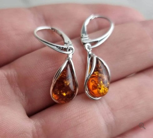 Modern Teardrop Drop Earrings in Sterling Silver and Cognac Baltic Amber