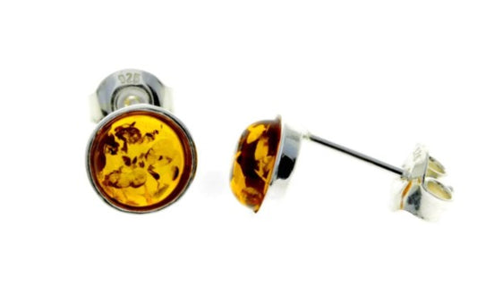 Classic Round Stud Earrings in Sirtling Silver and Cognac Baltic Amber