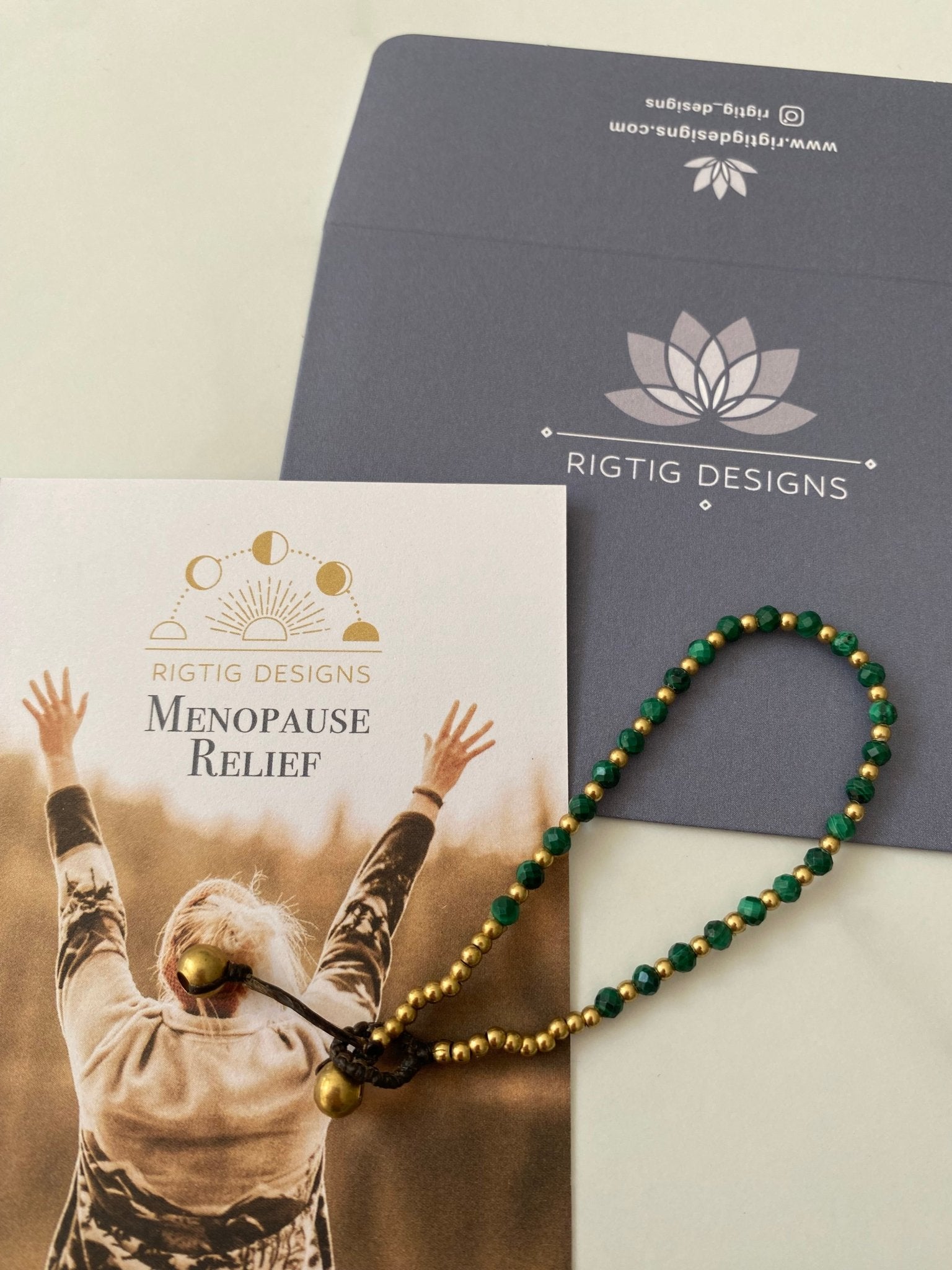 Malachite Menopause Relief Crystal Healing Bracelet for Aches and Pains - Louise's Jewellery Box