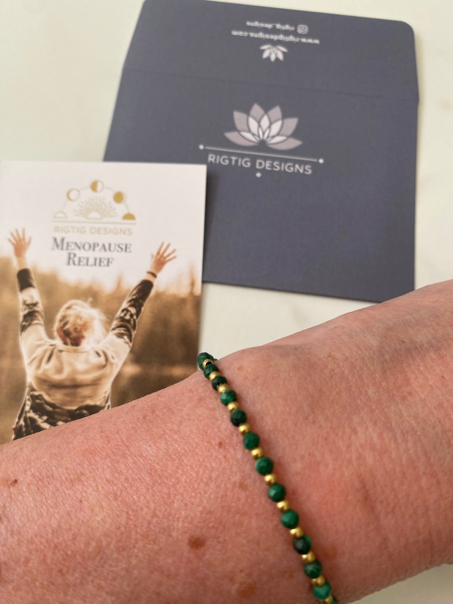 Malachite Menopause Relief Crystal Healing Bracelet for Aches and Pains - Louise's Jewellery Box