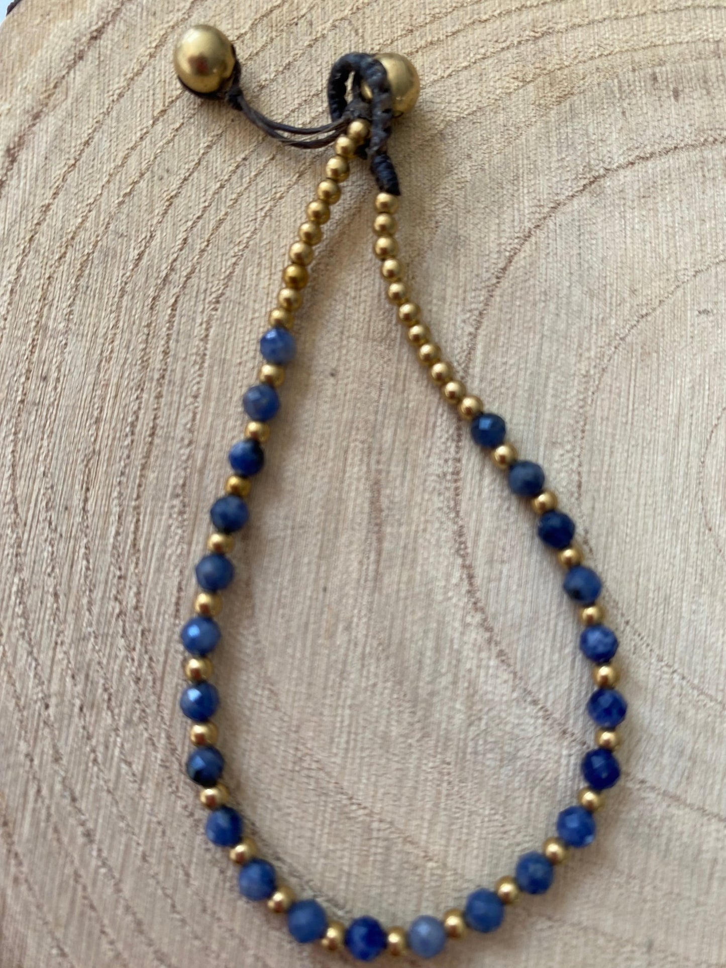 Sodolite Menopause Relief Crystal Healing Bracelet for Brain Fog - Louise's Jewellery Box