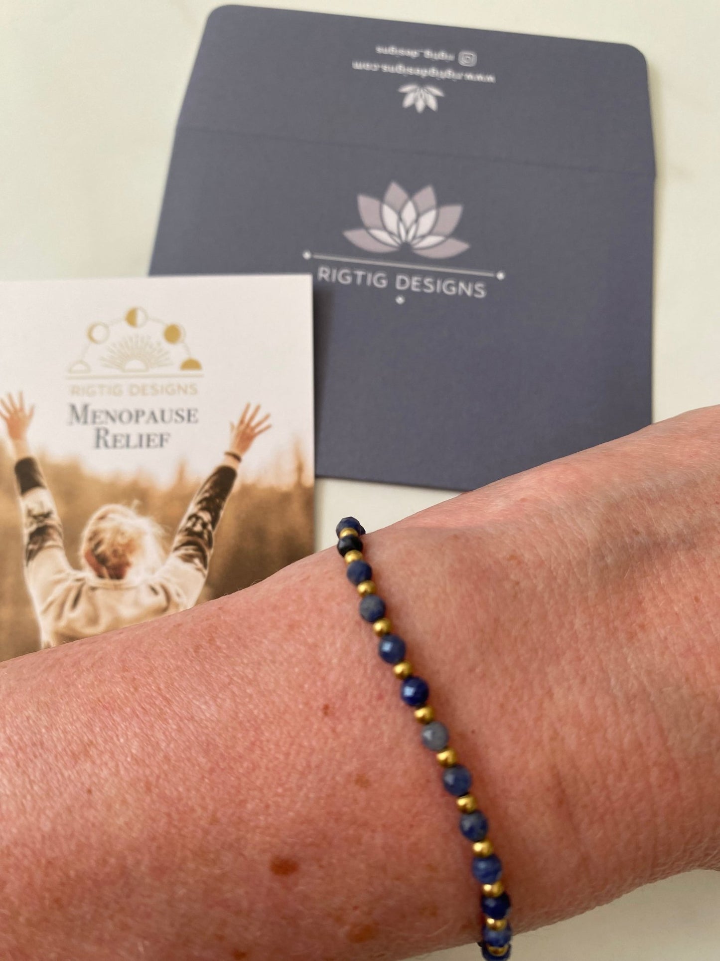 Sodolite Menopause Relief Crystal Healing Bracelet for Brain Fog - Louise's Jewellery Box