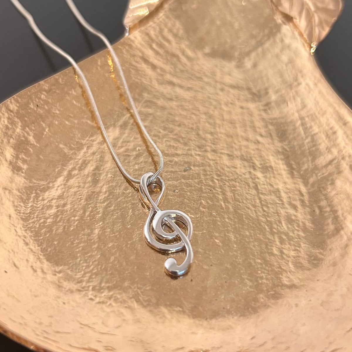 Sterling Silver Treble Clef Pendant - Louise's Jewellery Box